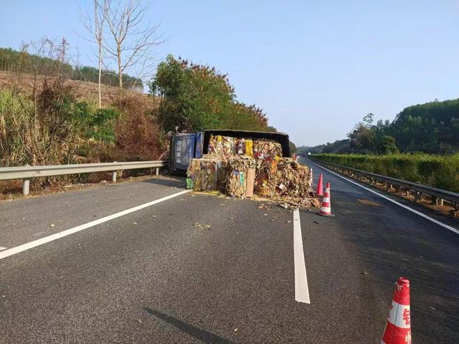 ag真人国际别让爱车 “带病” 上路为新年旅途筑牢安全防线丨平安春运 同行