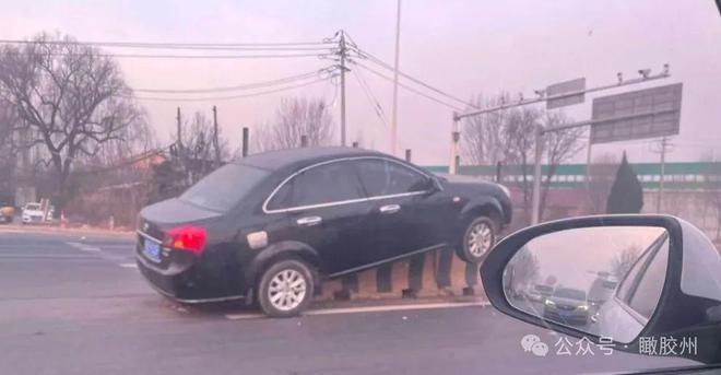 ag真人国际·(中国)官方网站嘭！胶州街头突发！